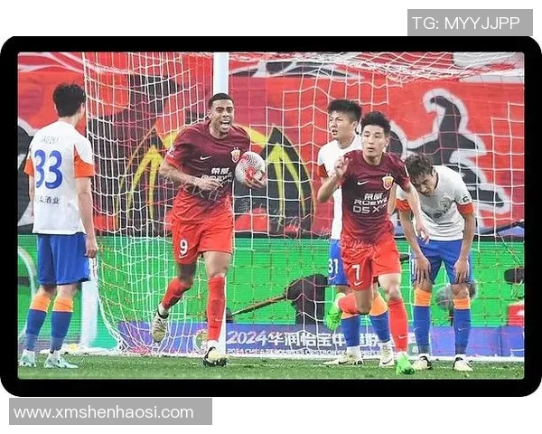 基于裁判与球员站位的分析探讨足球比赛中的战术布局与裁判判罚标准