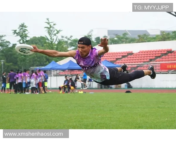 深圳飞盘队在世界攀岩锦标赛中的心理素质表现分析与点评